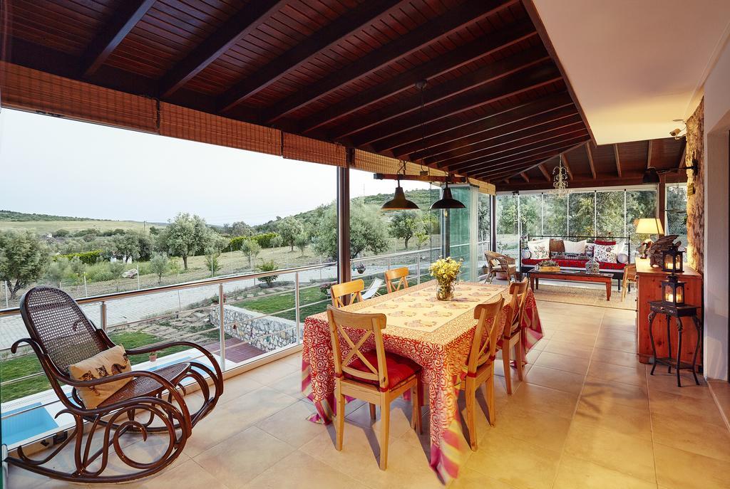 L'Olivier Guest House Alacatı Bagian luar foto